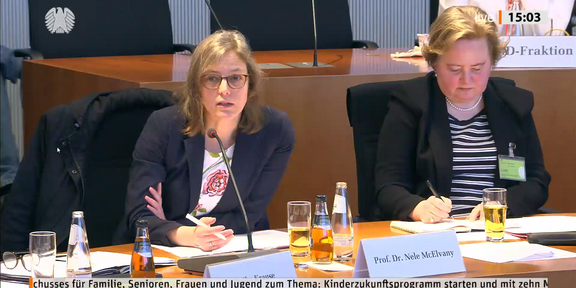 Nele McElvany im Familienausschuss des Deutschen Bundestages Nele McElvany live im Familienausschuss des Deutschen Bundestages am 18.03.2024