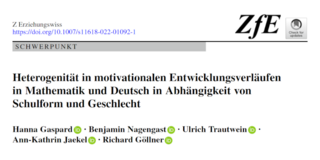 Schwarzer Schriftzug des Publikationtitels Heterogenität in motivationalen Entwicklungsverläufen in Mathematik und Deutsch in Abhängigkeit von Schulform und Geschlecht